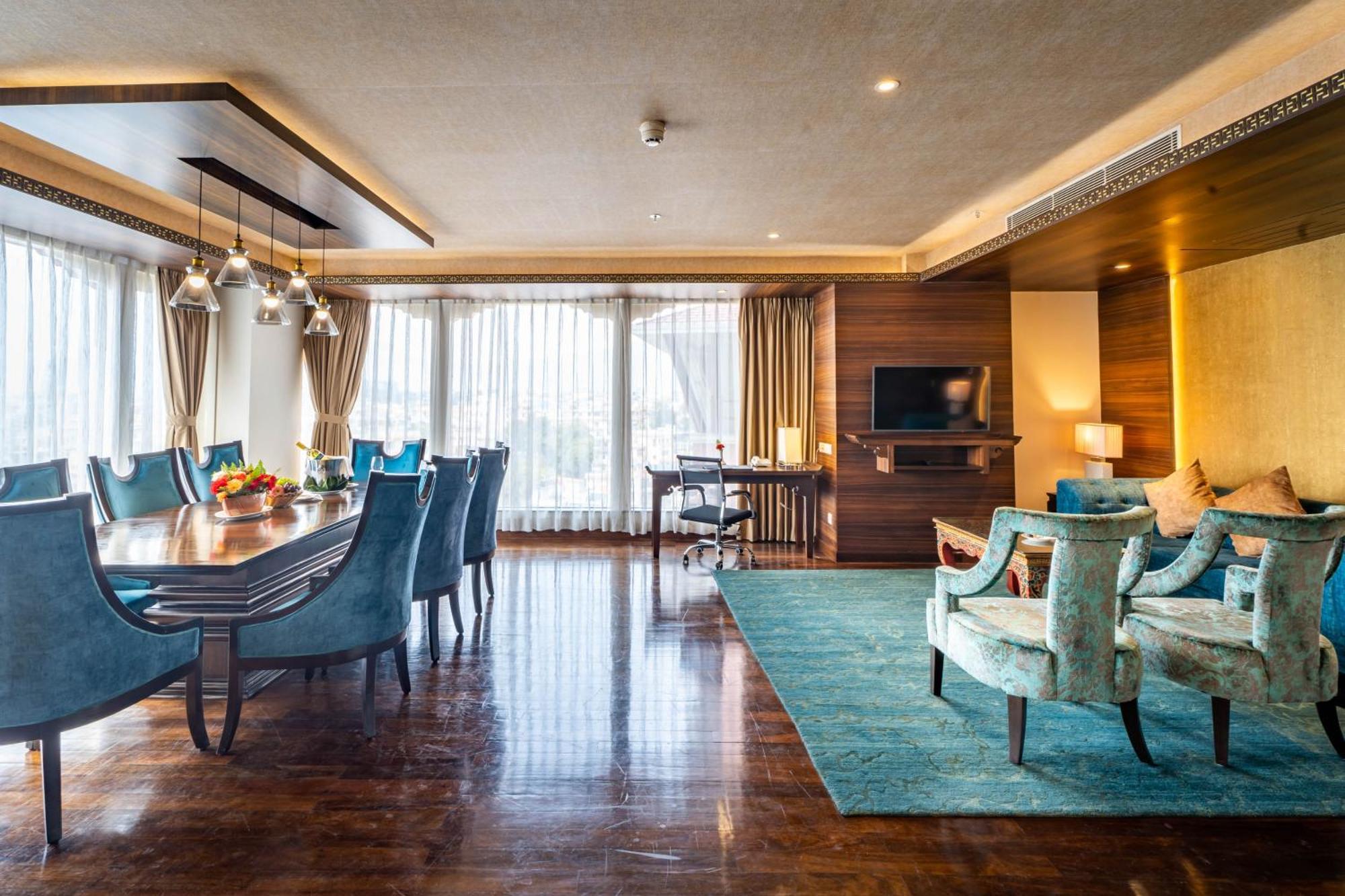 Hotel Ramada By Wyndham Kathmandu Dhumbarahi Exterior foto